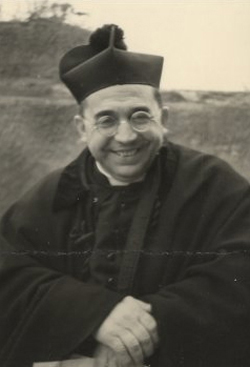 Foto ritratto del Servo di Dio Don Umberto Terenzi